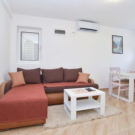 Ban Apartmani Будва Экстерьер фото