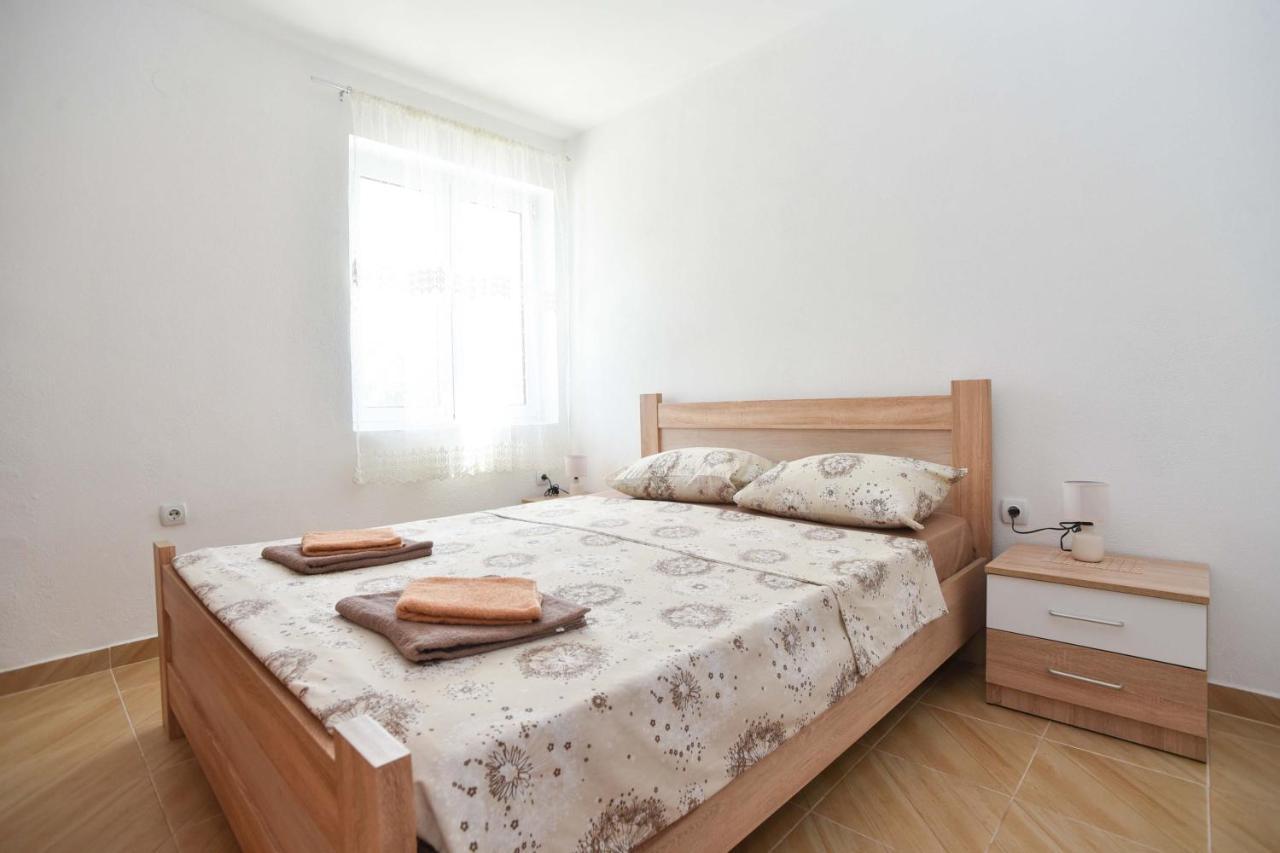 Ban Apartmani Будва Экстерьер фото