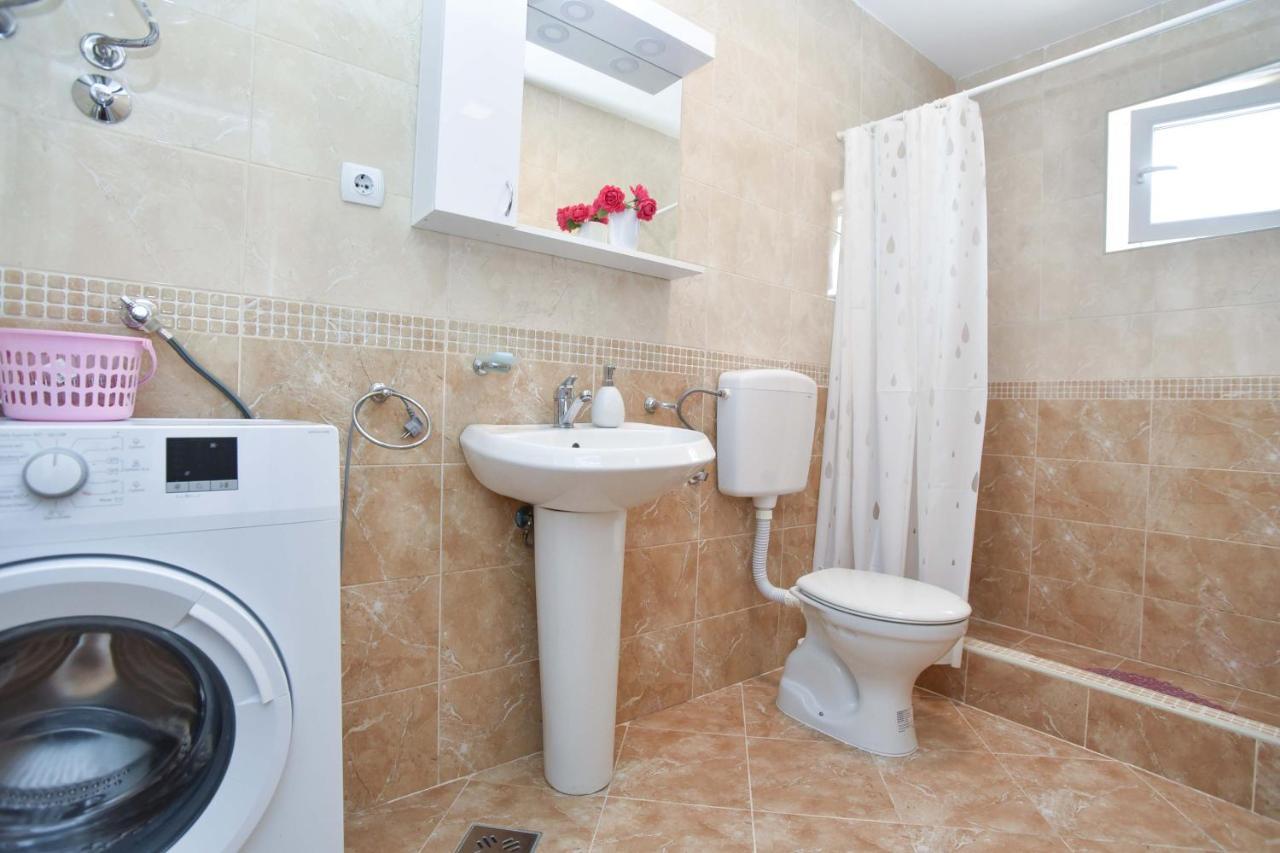 Ban Apartmani Будва Экстерьер фото