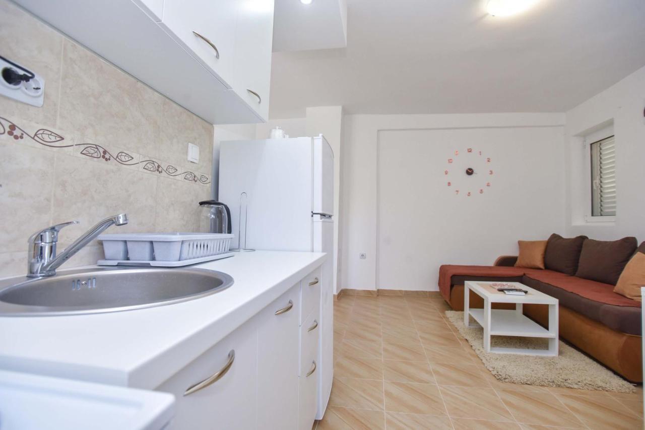Ban Apartmani Будва Экстерьер фото